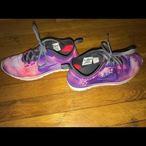 United Edition Nike Free Runs